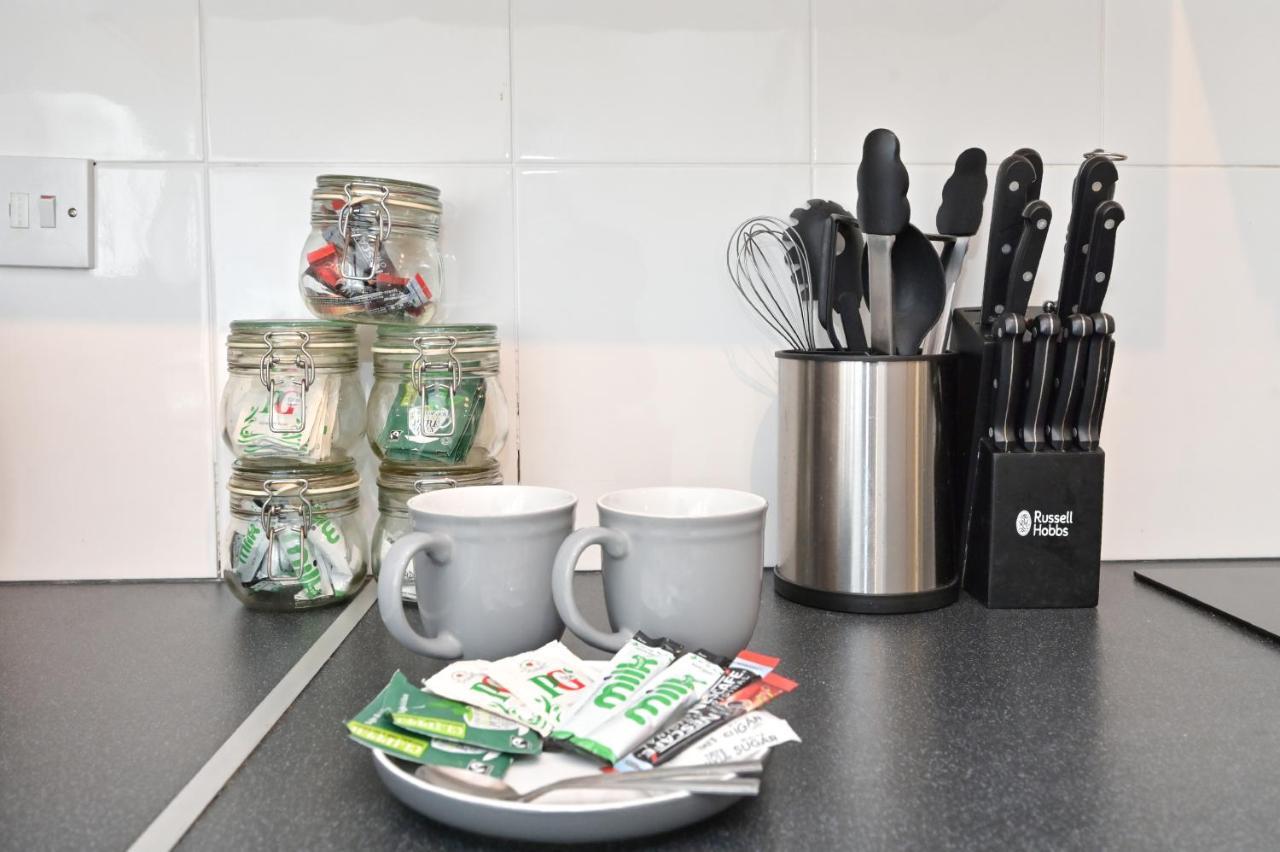 Carnaby & Oxford Street - Central Soho - One Bedroom - Double Bed & Sofabed London Eksteriør billede